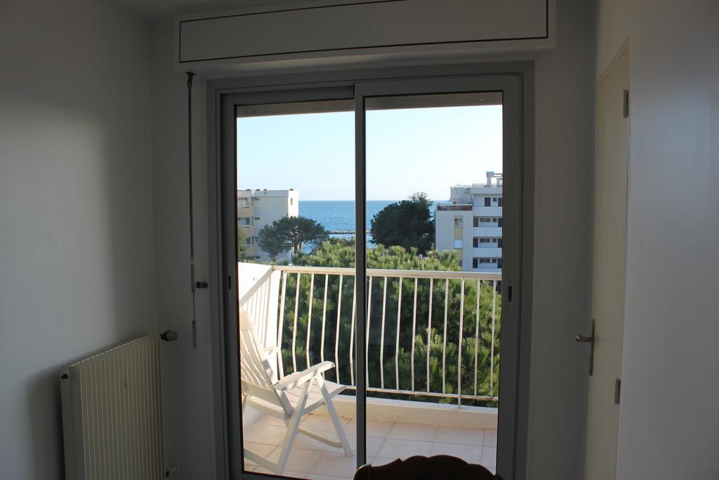 อาซูร์ 3000 Apartment แซ็งต์-โลร็อง-ดู-วาร์ ห้อง รูปภาพ