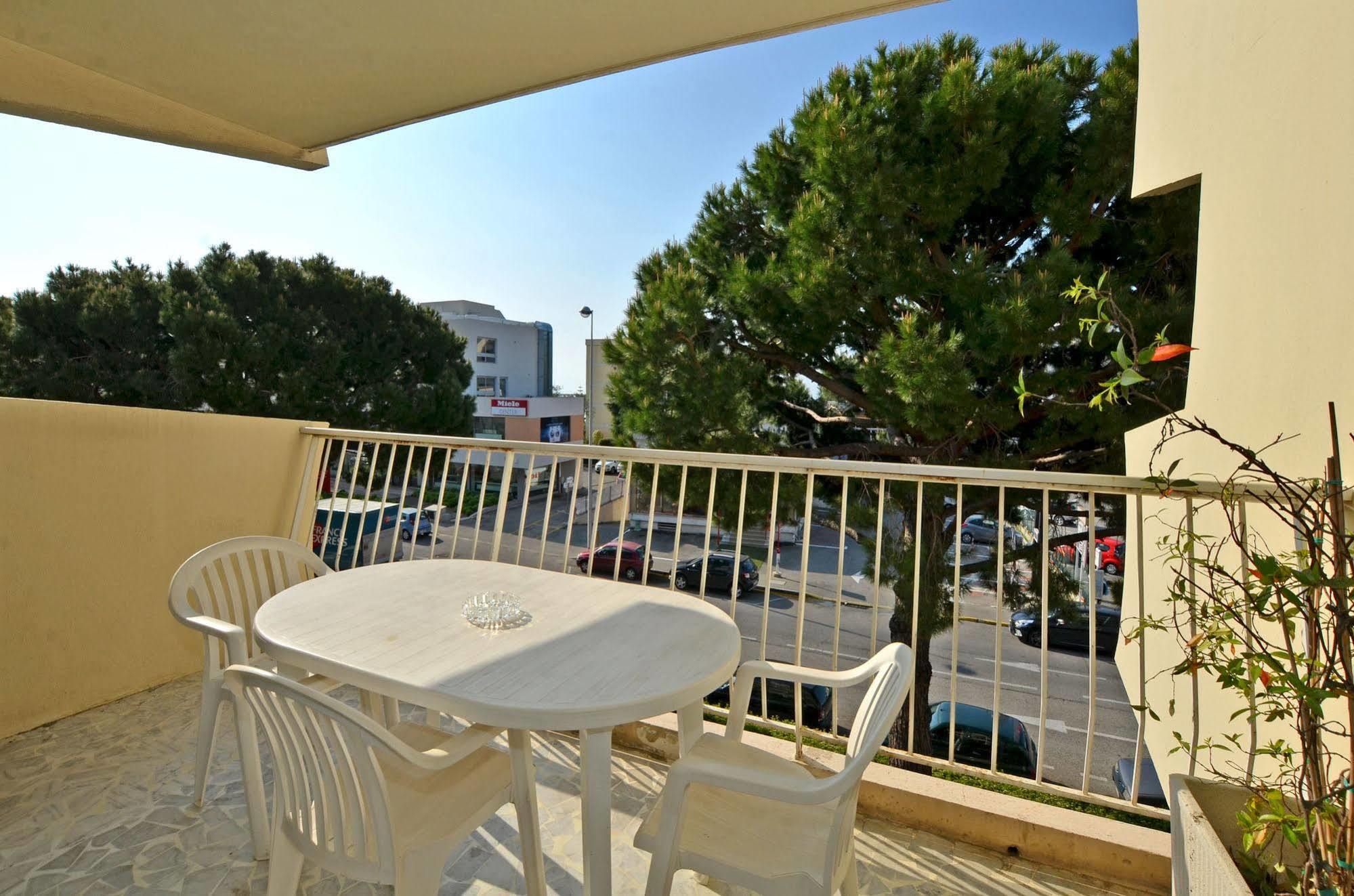 อาซูร์ 3000 Apartment แซ็งต์-โลร็อง-ดู-วาร์ ภายนอก รูปภาพ